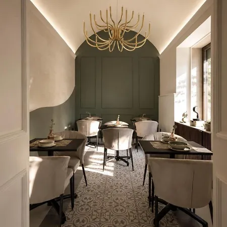 Luxury Palazzo Carruggio Dimora Storica Couette-café 3*
